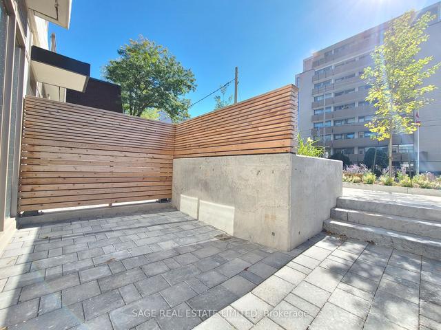 102 - 498a Eglinton Ave E, Townhouse with 3 bedrooms, 3 bathrooms and 1 parking in Toronto ON | Image 31