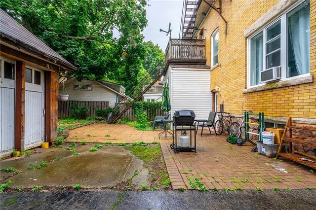 b - 80 St. Clair Avenue, House detached with 3 bedrooms, 1 bathrooms and 1 parking in Hamilton ON | Image 4