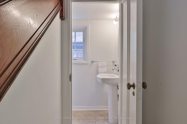 6 Whitney Ave, House detached with 5 bedrooms, 4 bathrooms and 7 parking in Toronto ON | Image 8