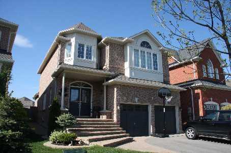 8 Temple West Cres, House detached with 4 bedrooms, 3 bathrooms and 2 parking in Ajax ON | Image 1