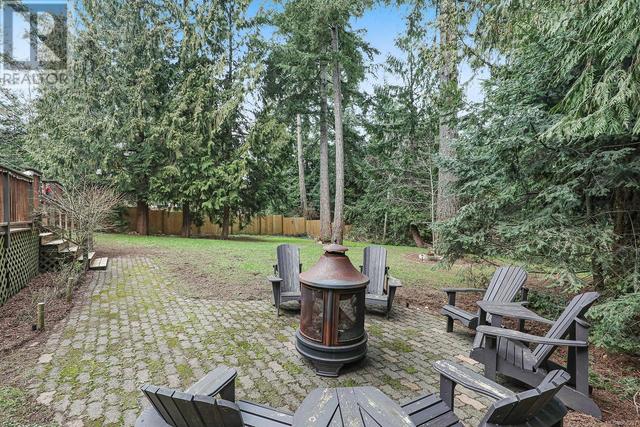 7754 Vivian Way, House detached with 3 bedrooms, 3 bathrooms and 4 parking in Comox Valley A BC | Image 41