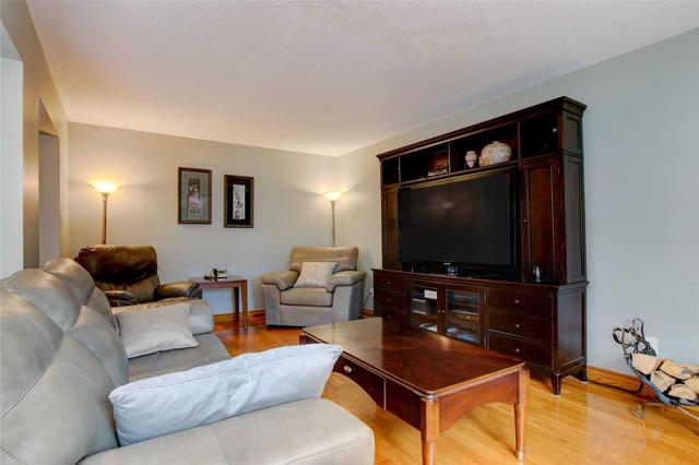 15 Petworth Rd, House detached with 4 bedrooms, 4 bathrooms and 6 parking in Brampton ON | Image 8