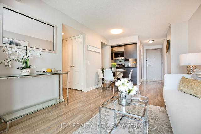 2706 - 60 Town Centre Crt, Condo with 1 bedrooms, 1 bathrooms and 1 parking in Toronto ON | Image 20