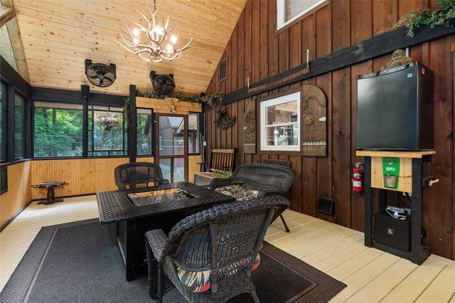 607 Mount St. Louis Rd, House detached with 3 bedrooms, 1 bathrooms and 12 parking in Oro Medonte ON | Image 11