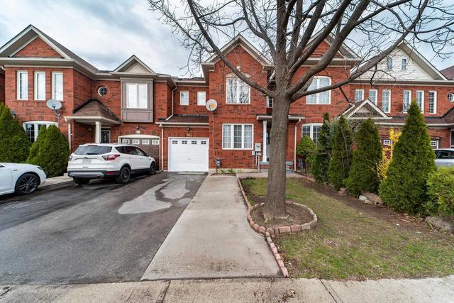 56 Thunderbird Tr, House attached with 3 bedrooms, 4 bathrooms and 3 parking in Brampton ON | Image 1
