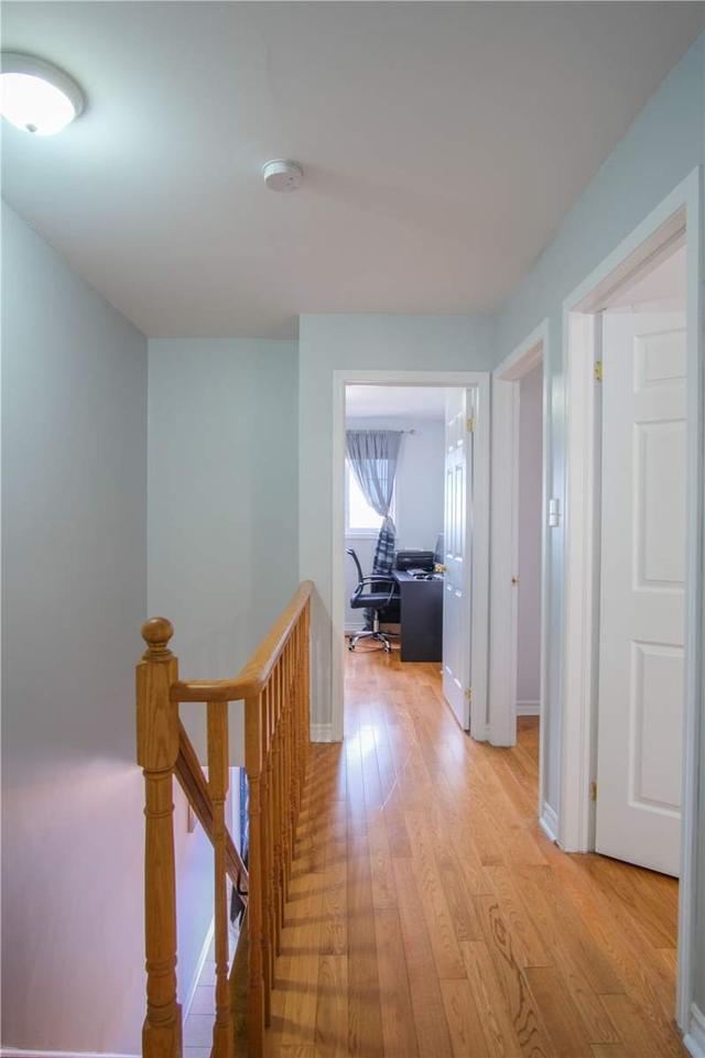 120 Trudelle St, Townhouse with 3 bedrooms, 2 bathrooms and 1 parking in Toronto ON | Image 10