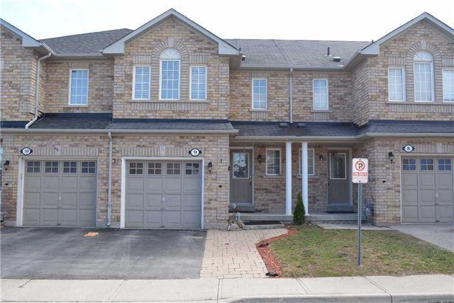 9 - 21 Eastview Gate, House attached with 3 bedrooms, 3 bathrooms and 2 parking in Brampton ON | Image 1
