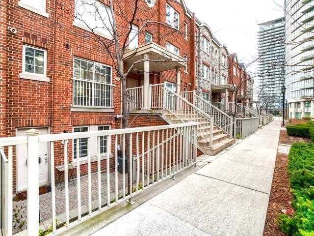 th94 - 9 Windermere Ave, Townhouse with 1 bedrooms, 1 bathrooms and 0 parking in Toronto ON | Image 7