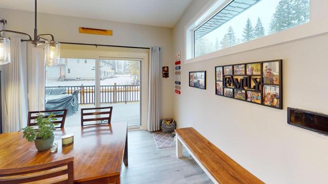 2081 Golden Eagle Drive, House detached with 3 bedrooms, 2 bathrooms and null parking in Sparwood BC | Image 7