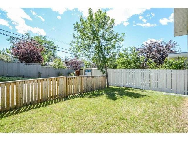 5834 Dalgleish Road Nw, Home with 5 bedrooms, 2 bathrooms and 2 parking in Calgary AB | Image 28