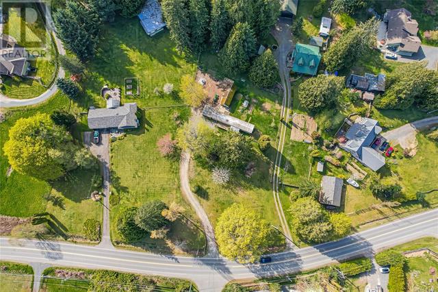 1490 Cowichan Bay Rd, House other with 3 bedrooms, 1 bathrooms and 3 parking in Cowichan Valley D BC | Image 1