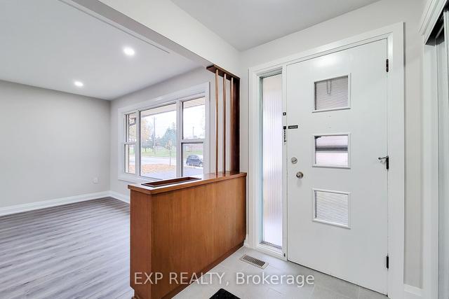 81 West 25th St, House detached with 3 bedrooms, 1 bathrooms and 2 parking in Hamilton ON | Image 10