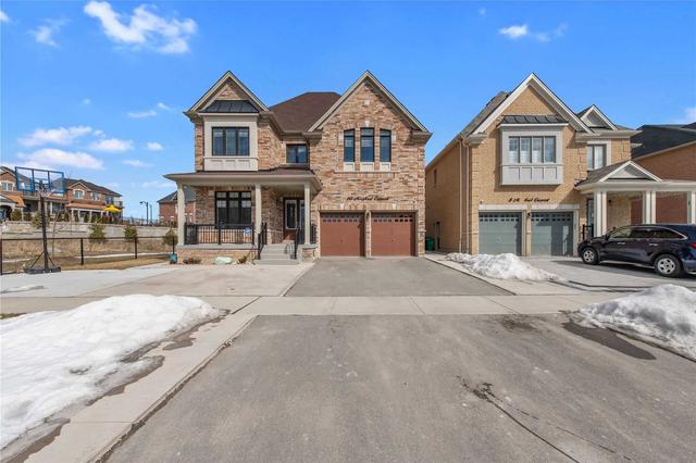 10 Mugford Cres, House detached with 5 bedrooms, 6 bathrooms and 9 parking in Brampton ON | Image 1