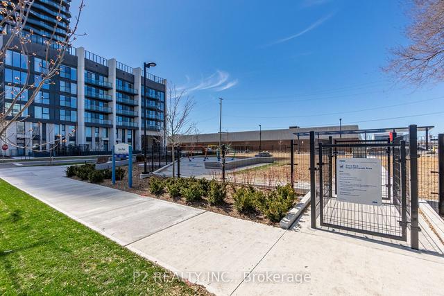 2008 - 36 Zorra St, Condo with 3 bedrooms, 2 bathrooms and 1 parking in Toronto ON | Image 30