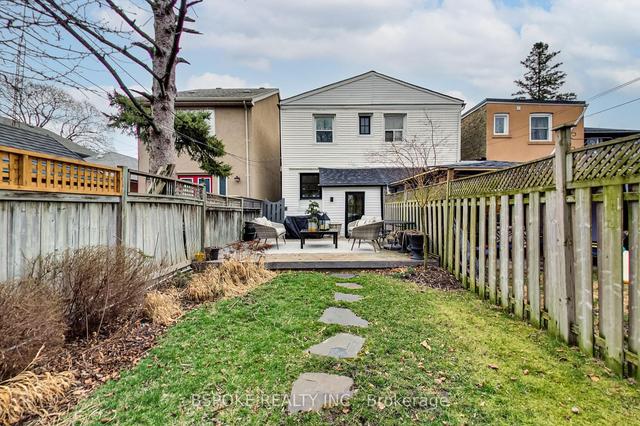 38 Brookside Ave, House attached with 4 bedrooms, 2 bathrooms and 1 parking in Toronto ON | Image 28