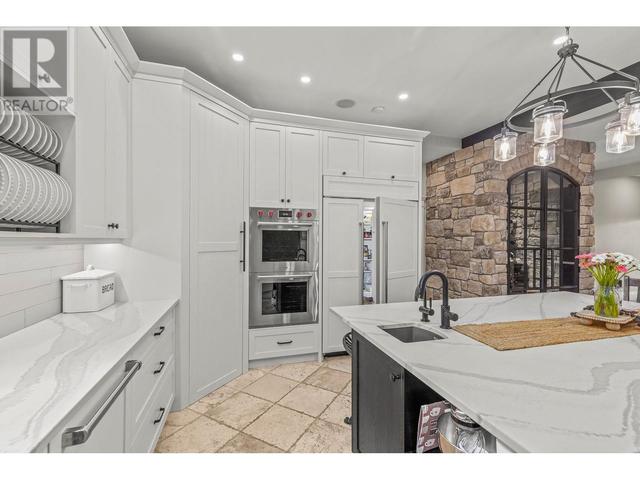 2957 Harvard Road, House detached with 4 bedrooms, 3 bathrooms and 13 parking in Kelowna BC | Image 22