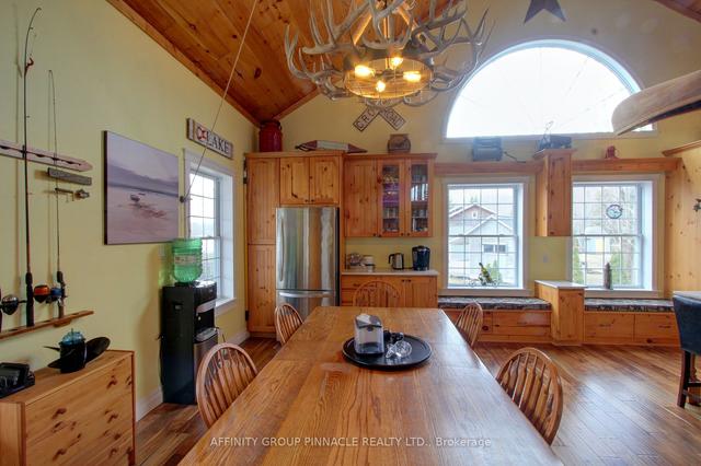 126 Baker Blvd, House detached with 3 bedrooms, 2 bathrooms and 6 parking in Kawartha Lakes ON | Image 5