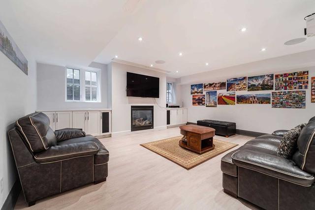 285 Savoy Cres, House detached with 4 bedrooms, 5 bathrooms and 6 parking in Oakville ON | Image 15