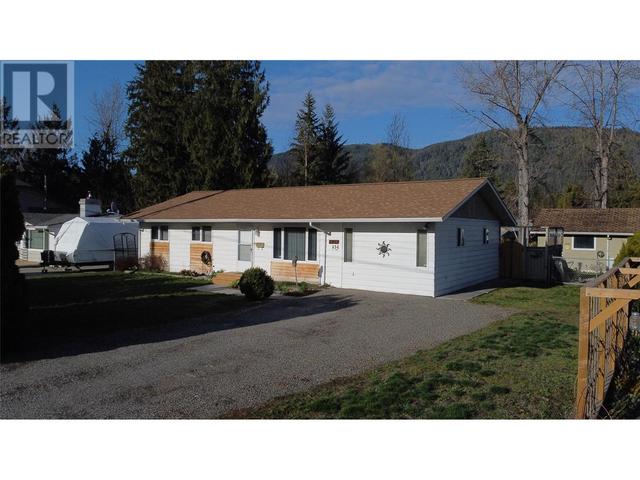 434 Oak Avenue, House detached with 3 bedrooms, 1 bathrooms and 6 parking in Sicamous BC | Image 48