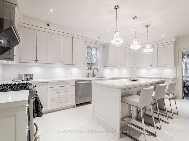 484 Russell Hill Rd, House detached with 7 bedrooms, 4 bathrooms and 8 parking in Toronto ON | Image 9