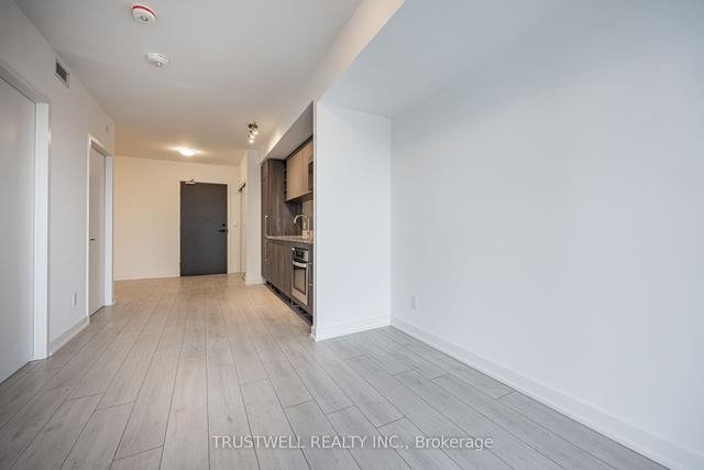 1120 - 2031 Kennedy Rd, Condo with 1 bedrooms, 1 bathrooms and 1 parking in Toronto ON | Image 12