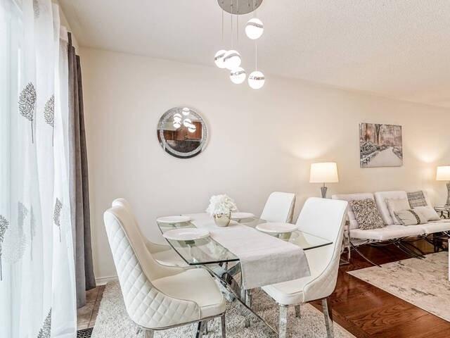 7126 Frontier Rdge, House semidetached with 3 bedrooms, 3 bathrooms and 5 parking in Mississauga ON | Image 4