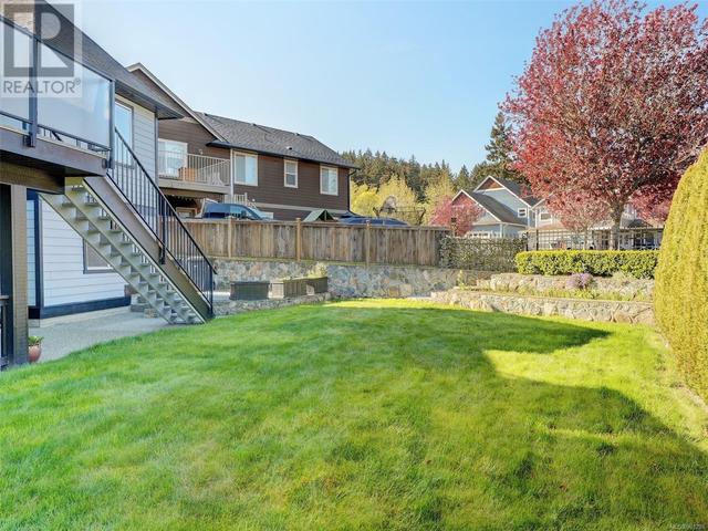 3684 Ridge Pond Dr, House detached with 7 bedrooms, 3 bathrooms and 3 parking in Langford BC | Image 24
