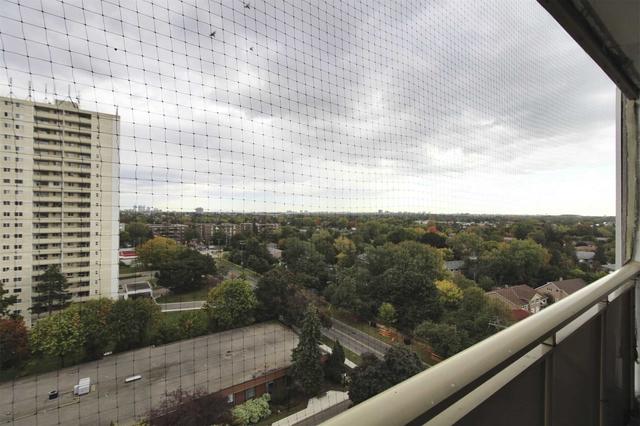 1201 - 1338 York Mills Rd, Condo with 3 bedrooms, 2 bathrooms and 1 parking in Toronto ON | Image 10