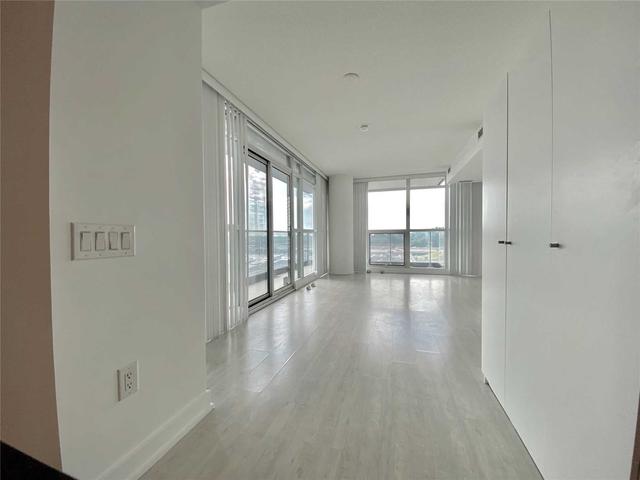 801a - 19 Singer Crt, Condo with 0 bedrooms, 1 bathrooms and 0 parking in Toronto ON | Image 25