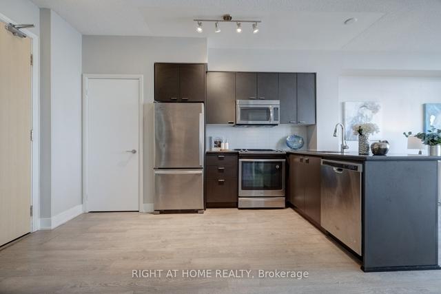 2606 - 30 Roehampton Ave N, Condo with 1 bedrooms, 1 bathrooms and 0 parking in Toronto ON | Image 31