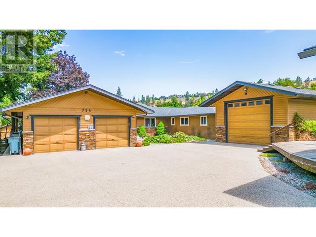 754 Mcclure Road, House detached with 4 bedrooms, 2 bathrooms and 3 parking in Kelowna BC | Image 31