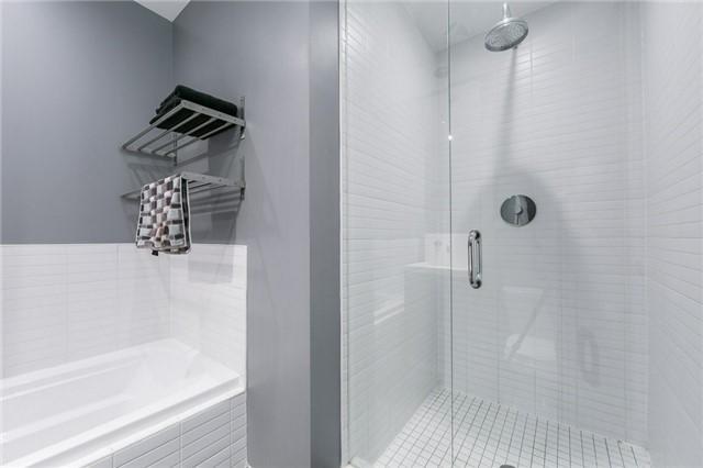 405 - 10 Morrison St, Condo with 2 bedrooms, 3 bathrooms and 1 parking in Toronto ON | Image 11