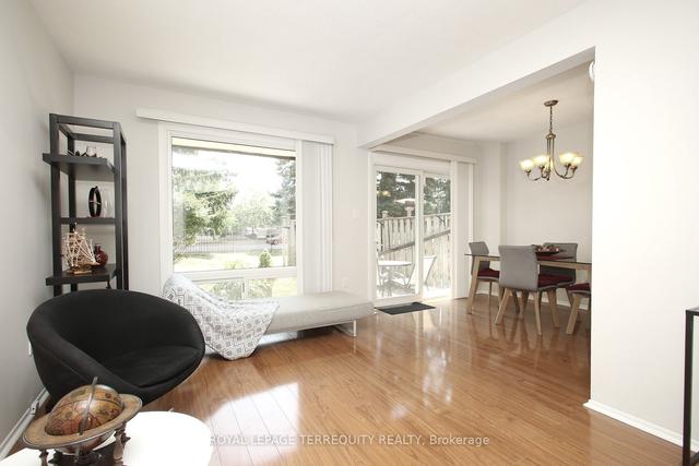 139 Huntingdale Blvd, Townhouse with 3 bedrooms, 3 bathrooms and 2 parking in Toronto ON | Image 24