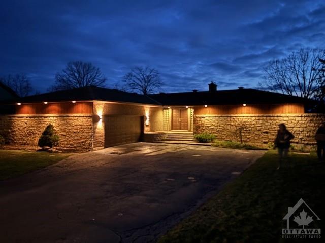1096 River Road, House detached with 3 bedrooms, 3 bathrooms and 8 parking in Ottawa ON | Image 1