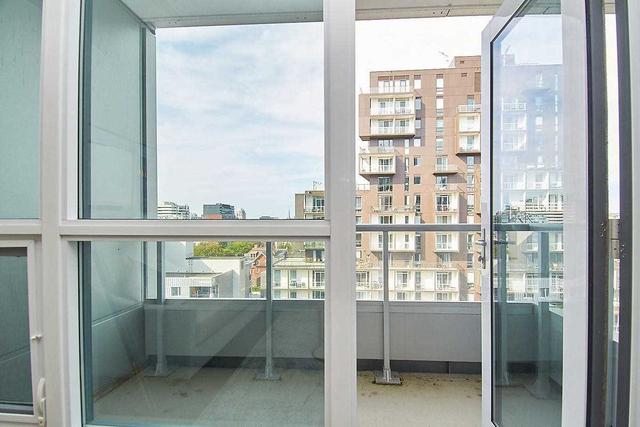 829 - 38 Cameron St, Condo with 1 bedrooms, 1 bathrooms and 1 parking in Toronto ON | Image 7