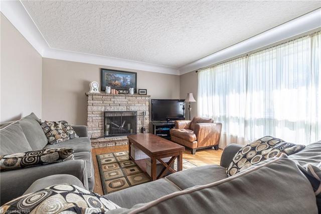 3578 Hendershot Drive, House detached with 3 bedrooms, 1 bathrooms and 8 parking in Fort Erie ON | Image 5