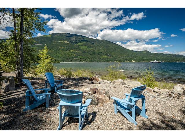 285 Kootenay Lake Road, House detached with 3 bedrooms, 4 bathrooms and 2 parking in Central Kootenay E BC | Image 88