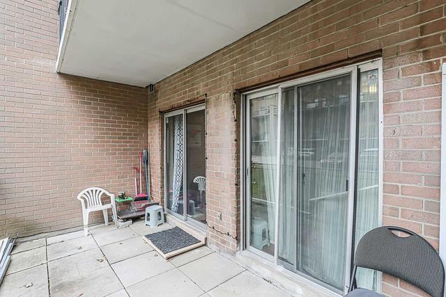 136 - 165 Cherokee Blvd, Townhouse with 4 bedrooms, 2 bathrooms and 1 parking in Toronto ON | Image 11