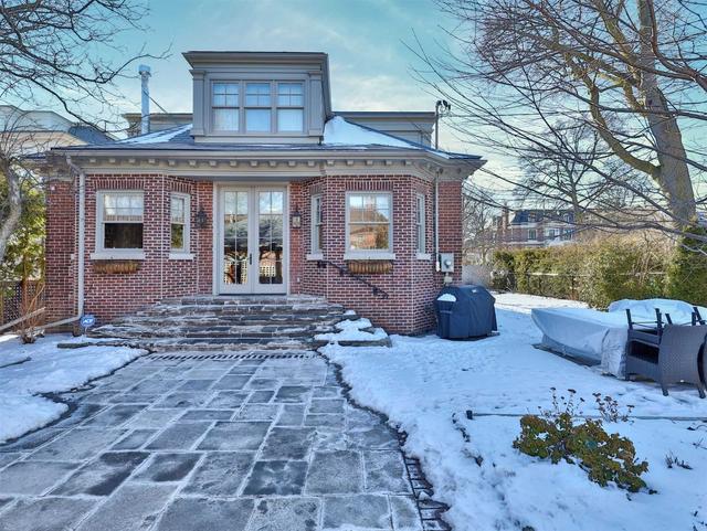 80 Lytton Blvd, House detached with 2 bedrooms, 4 bathrooms and 6 parking in Toronto ON | Image 29