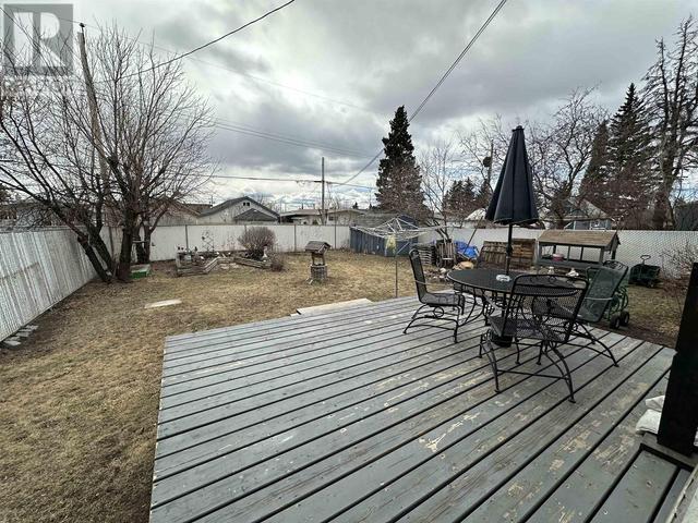 10219 104 Avenue, House detached with 3 bedrooms, 2 bathrooms and null parking in Fort St. John BC | Image 27