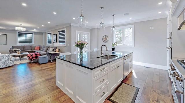 1313 Wharf St, House detached with 6 bedrooms, 7 bathrooms and 6 parking in Pickering ON | Image 38