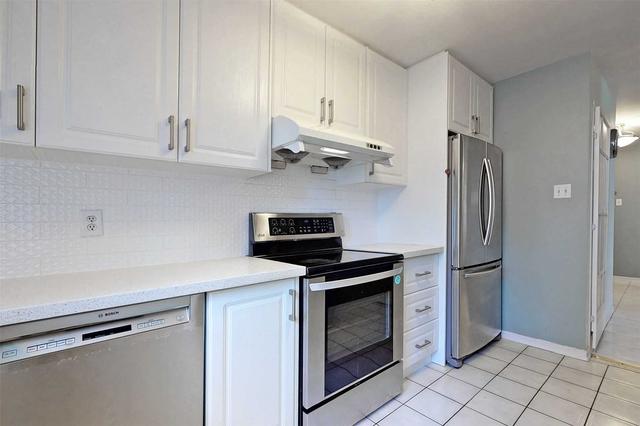 1a - 150 Beverley St, Condo with 2 bedrooms, 1 bathrooms and 1 parking in Toronto ON | Image 3