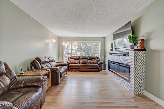 137 Sundown Place Se, House detached with 5 bedrooms, 3 bathrooms and 4 parking in Calgary AB | Image 9