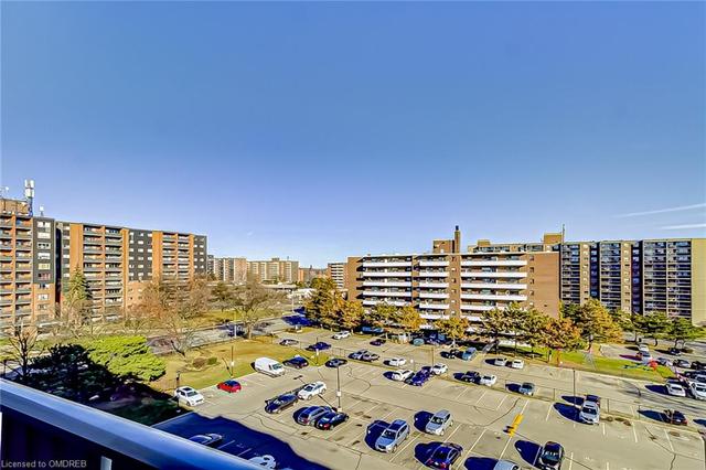 705 - 1660 Bloor Street, House attached with 2 bedrooms, 1 bathrooms and 1 parking in Mississauga ON | Image 15
