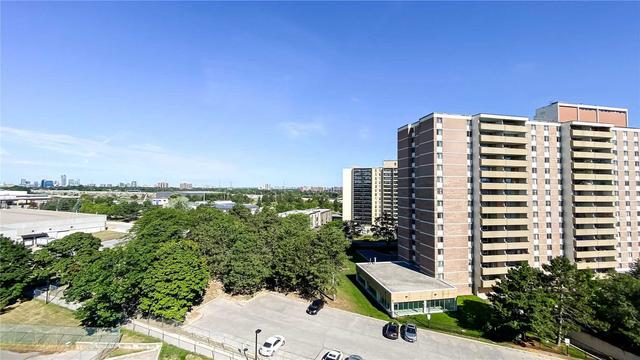 816 - 100 Dundalk Dr, Condo with 2 bedrooms, 1 bathrooms and 1 parking in Toronto ON | Image 24