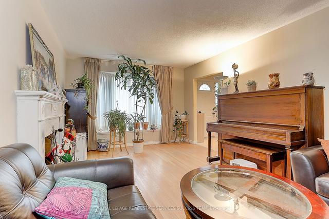 85 Endsleigh Cres, House detached with 4 bedrooms, 4 bathrooms and 4 parking in Toronto ON | Image 23