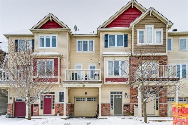 2050 Madrid Avenue, Townhouse with 2 bedrooms, 2 bathrooms and 3 parking in Ottawa ON | Image 1