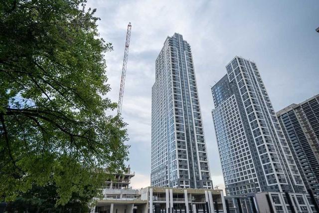 4404 - 7 Mabelle Ave, Condo with 2 bedrooms, 2 bathrooms and 1 parking in Toronto ON | Image 1