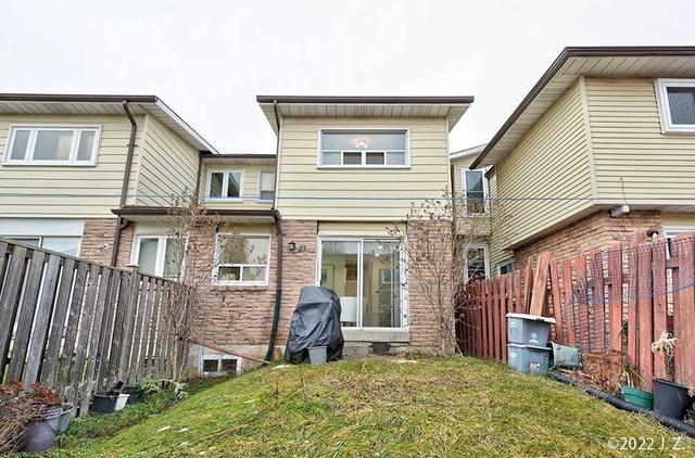 27 Puma Dr, House semidetached with 3 bedrooms, 3 bathrooms and 2 parking in Toronto ON | Image 20