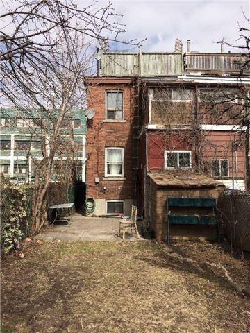 855 Dupont St, House semidetached with 4 bedrooms, 4 bathrooms and null parking in Toronto ON | Image 5